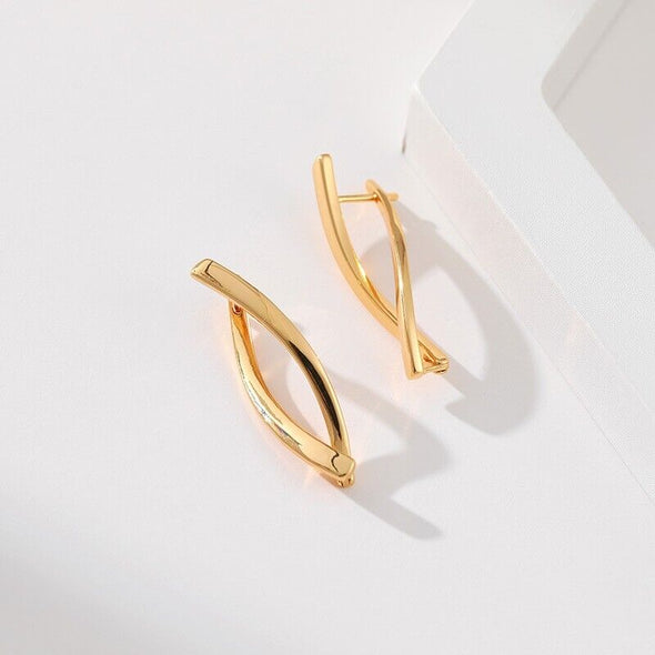 Gold Plated hoop earrings, huggies earrings one pair JWDHJ52