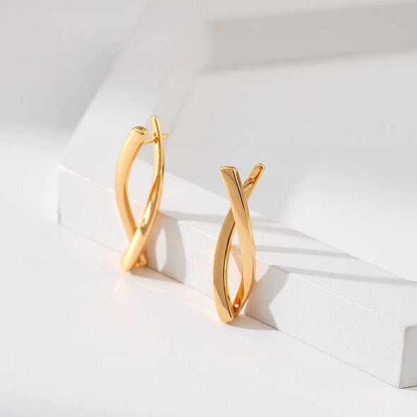 Gold Plated hoop earrings, huggies earrings one pair JWDHJ52